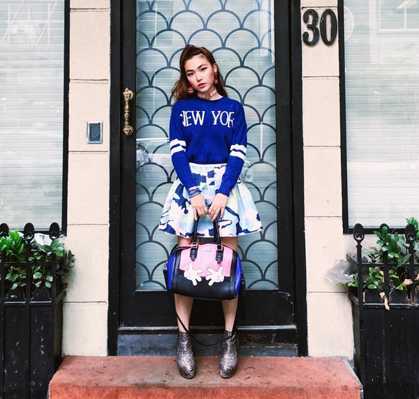 "Tan chảy" với những bộ cánh du xuân ấn tượng của mỹ nhân Việt ảnh 11