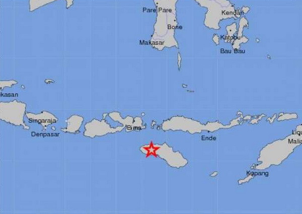Động đất 6,6 độ Richter ở Đông Indonesia, mọi liên lạc bị cắt đứt ảnh 1