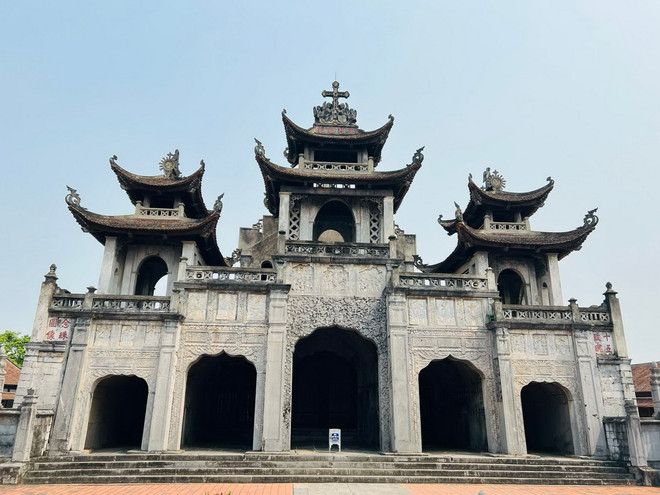 vnp-nha tho phat diem9.jpg