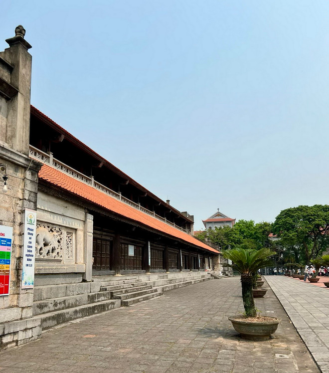 vnp-nha tho phat diem7.jpg