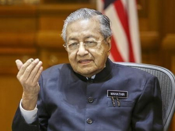 Malaysia muốn sửa đổi hợp đồng và điều khoản vay với Trung Quốc ảnh 1