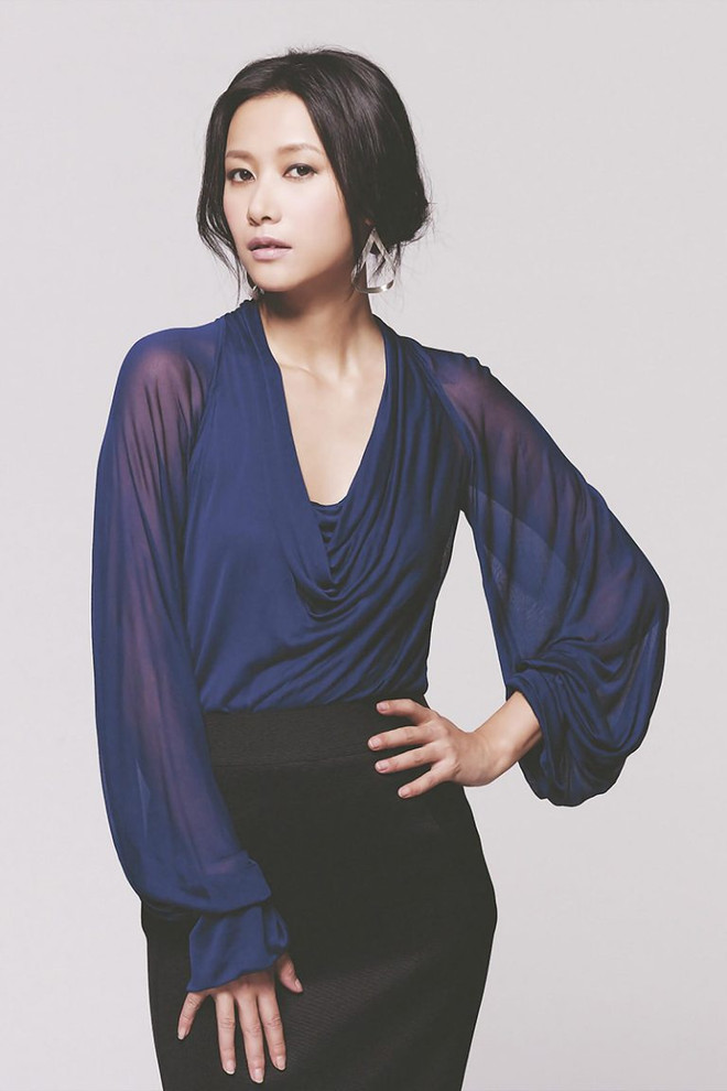 Những mỹ nhân chẳng thiết lấy chồng của showbiz Việt và châu Á ảnh 6