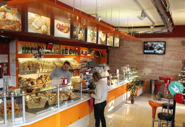 Italy: Mỗi ngày có 260 doanh nghiệp ngành dịch vụ phá sản ảnh 1