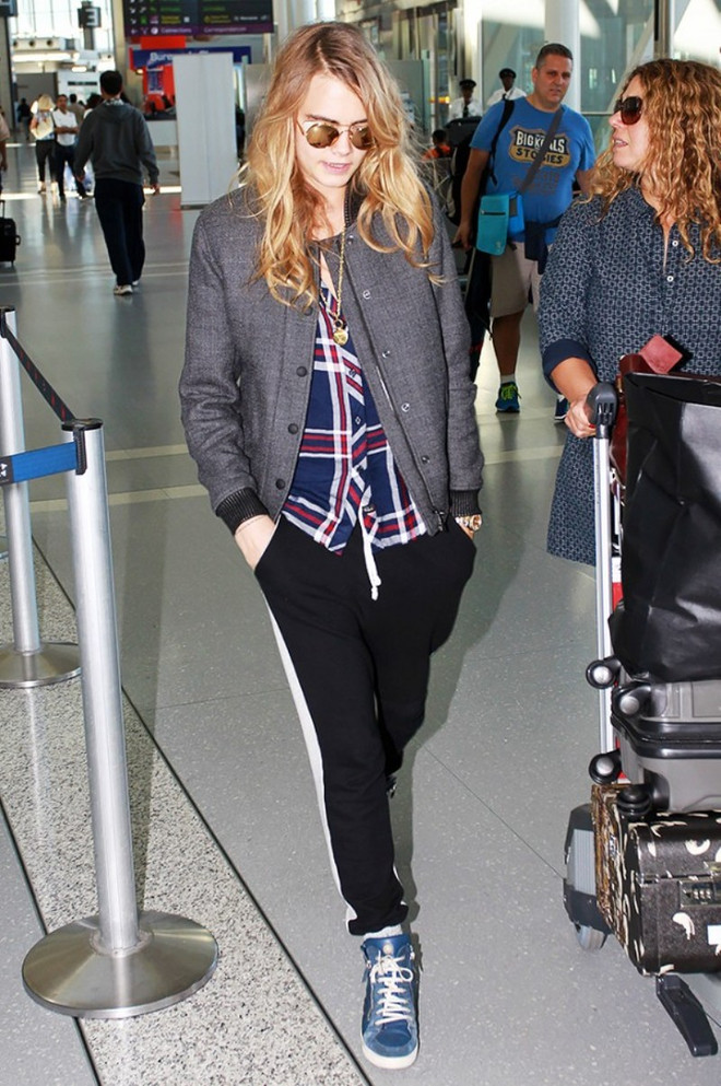 Ba chiếc áo sơmi thần thánh của mọi quý cô thời thượng ảnh 27