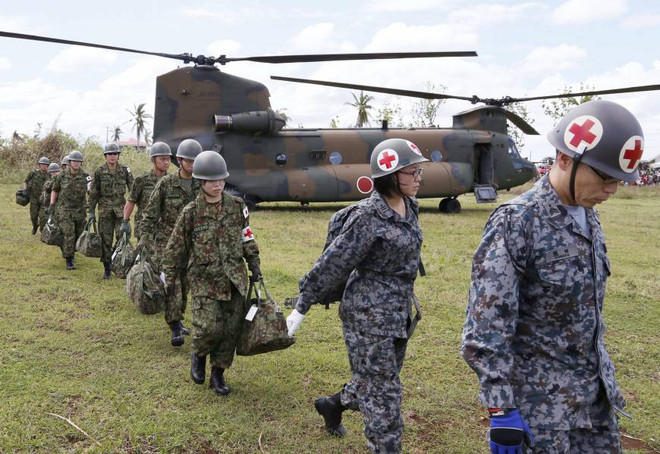 Nhật Bản cho phép phụ nữ tham gia chiến đấu trực tiếp chống kẻ thù ảnh 1