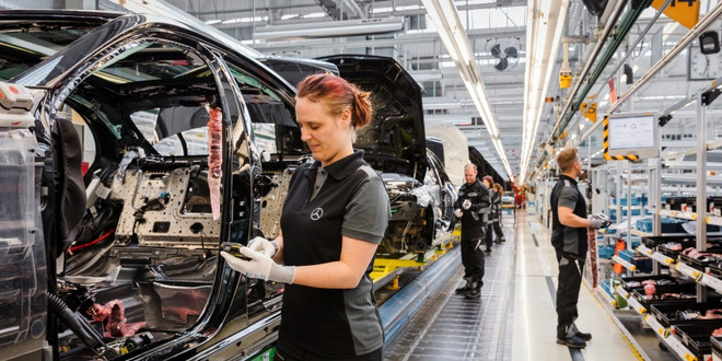 Đức sẽ hỗ trợ doanh nghiệp giảm tác động tiêu cực của dịch COVID-19 ảnh 1