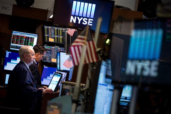 Nhà đầu tư Mỹ ngày càng quan ngại trước diễn biến của dịch COVID-19 ảnh 1