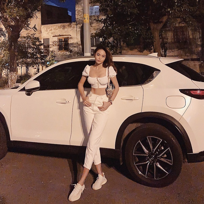 Street style ngập tràn hương vị mùa Hè của dàn mỹ nhân Việt ảnh 22