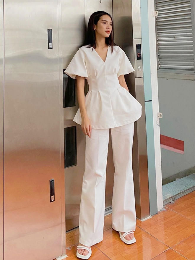 Street style giao mùa ngập sắc xanh của dàn mỹ nhân Việt ảnh 20