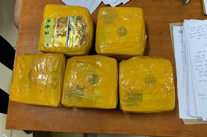 Công an Hà Nội triệt phá đường dây vận chuyển ma túy đá ảnh 1