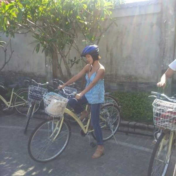 Sao Hàn đến Việt Nam - Không lưu diễn thì sang làm gì? ảnh 8