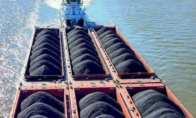 Trung Quốc cấm nhập than của Triều Tiên để tỏ thiện chí với Mỹ ảnh 1