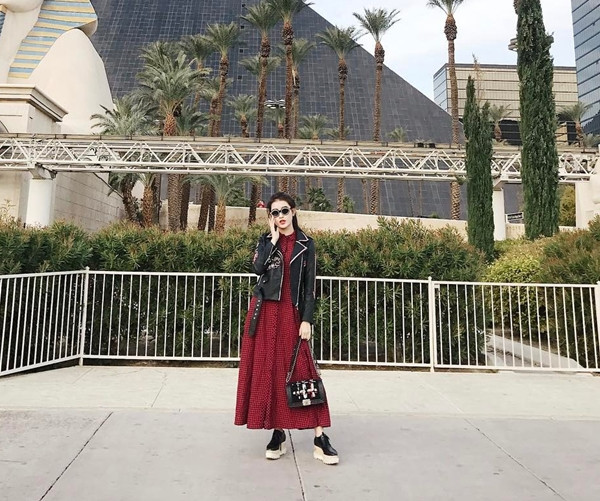 Dàn mỹ nhân Việt ghi điểm với street style ngoạn mục ảnh 4