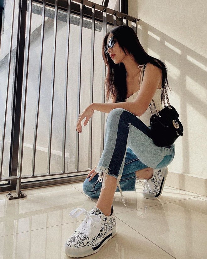 Loạt street style "thừa sang chảnh, dư sành điệu" của dàn sao Việt ảnh 18