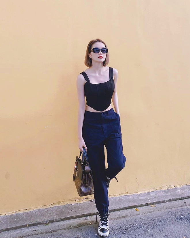 Loạt street style "thừa sang chảnh, dư sành điệu" của dàn sao Việt ảnh 2
