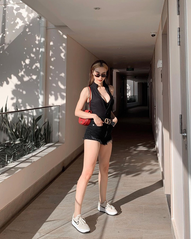 Loạt street style "thừa sang chảnh, dư sành điệu" của dàn sao Việt ảnh 3