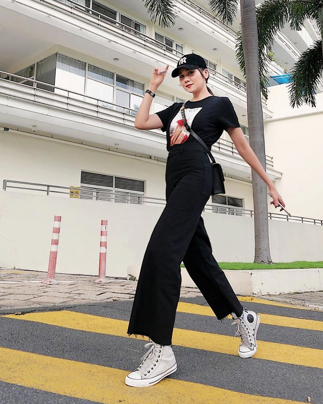 Loạt street style "thừa sang chảnh, dư sành điệu" của dàn sao Việt ảnh 1