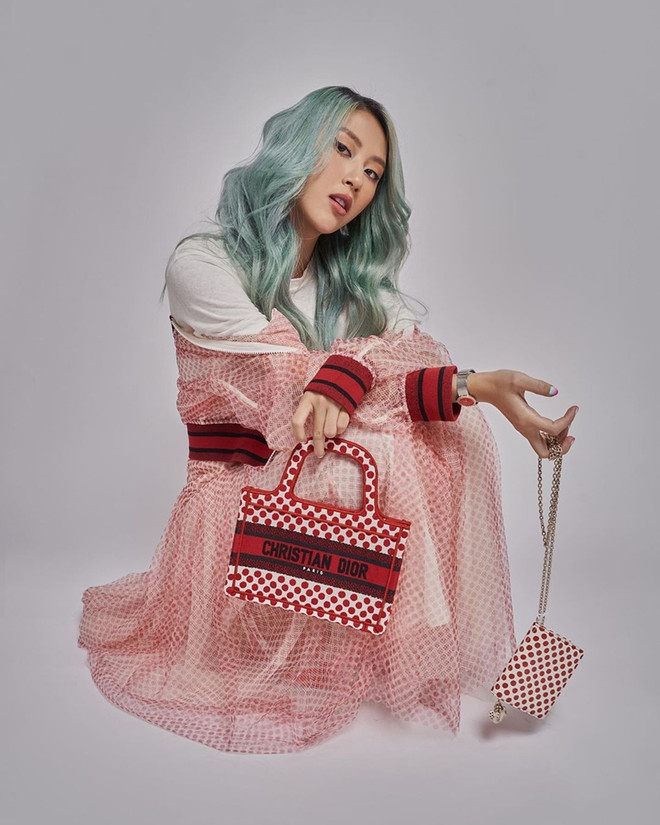 Châu Bùi bất ngờ lãng mạn, đụng hàng Quỳnh Anh Shyn, Ngô Cẩn Ngôn ảnh 6