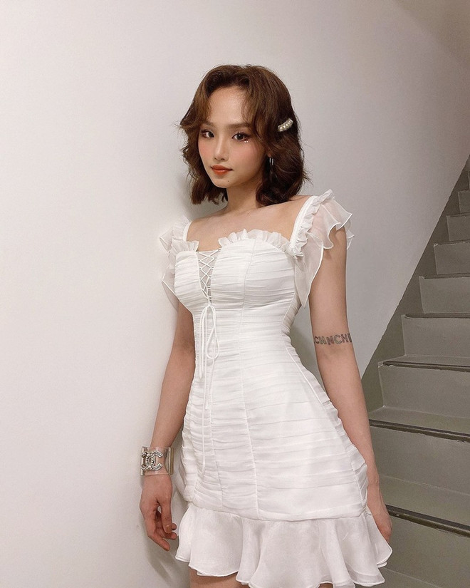 Ngắm street style của dàn mỹ nhân Việt những ngày se lạnh ảnh 19