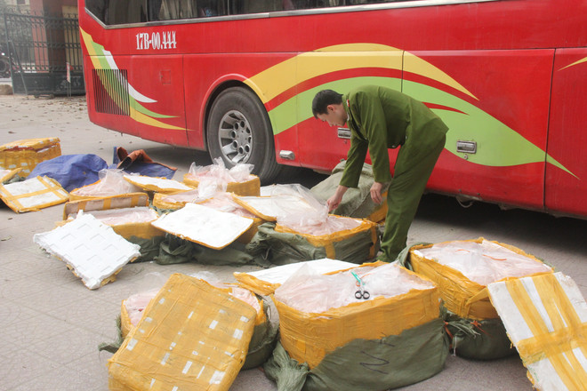 Ninh Bình thu giữ gần 6 tạ nội tạng động vật đã bốc mùi ảnh 1