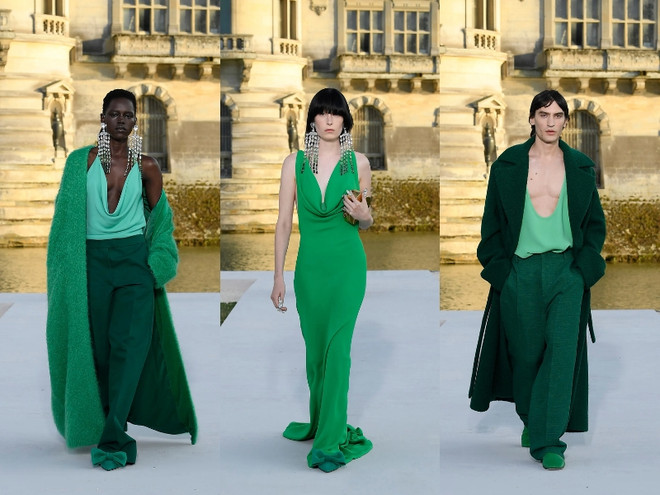 Valentino Thu Đông: Khi vẻ tráng lệ ẩn mình sau giao diện tối giản ảnh 16