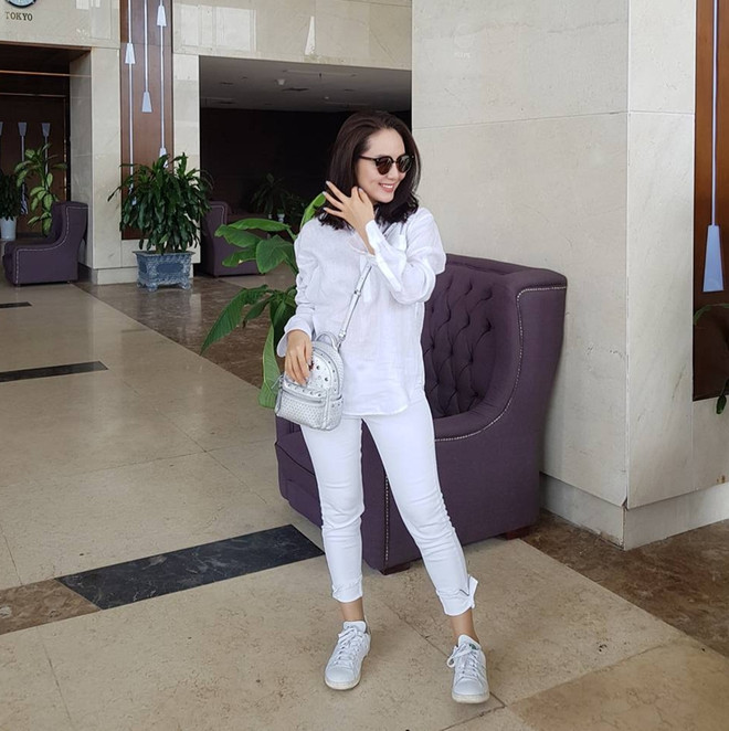 Mỹ nhân Việt biến tấu ngẫu hứng với trang phục denim ảnh 12