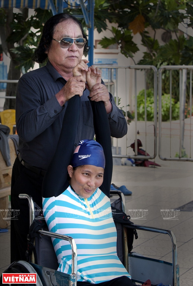 Đổng Quốc Cường - Người thầy của những kình ngư khuyết tật ảnh 3