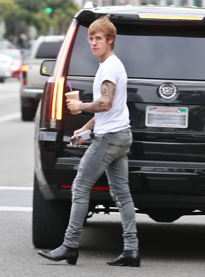 Sự trở lại của giày… cao gót nam dành cho các tín đồ thời trang ảnh 4