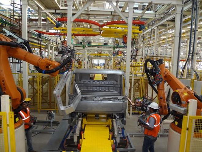 Lợi nhuận trong quý ba của GM và Huyndai giảm, Daimler tăng ảnh 1