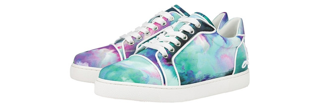 Christian Louboutin: Giày sneakers Fun Vieira tạo điểm nhấn vui vẻ cho những bộ trang phục mùa Hè. Mê hoặc thị giác bằng hiệu ứng màu loang tuyệt đẹp trên trang phục Hè ảnh 9