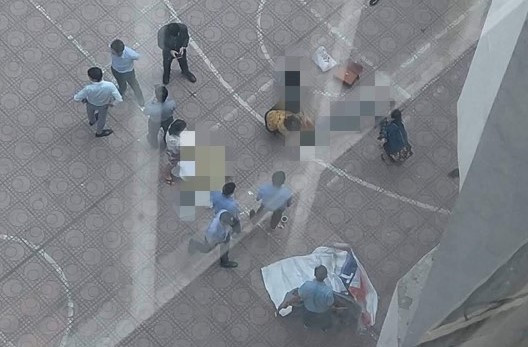 Hà Nội: Hai người thương vong trong vụ nam sinh rơi từ nhà cao tầng ảnh 1