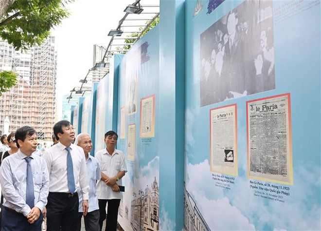 Triển lãm chuyên đề về nhà báo Nguyễn Ái Quốc và báo Người cùng khổ ảnh 1