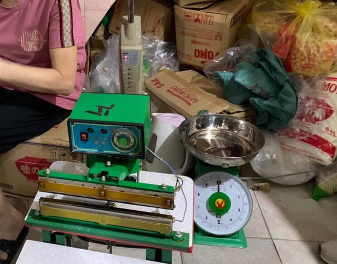 Hà Nội: Thu giữ 1,4 tấn bột ngọt giả nhãn hiệu Ajinomoto ảnh 2