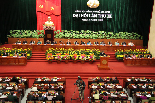Toàn cảnh Đại hội đại biểu toàn quốc lần thứ XI Đảng Cộng sản Việt Nam. (Ảnh minh họa. Nguồn: TTXVN) Triển lãm tư liệu “Đảng Cộng sản Việt Nam - Từ Đại hội đến Đại hội” ảnh 1