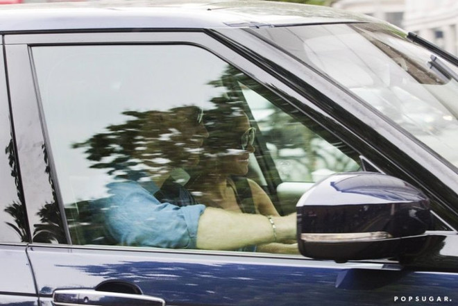 Chưa hưởng trăng mật, vợ chồng Hoàng tử Harry tất bật với công việc ảnh 3