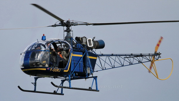 Lại xảy ra vụ rơi máy bay trực thăng tại Italy, hai người chết ảnh 1