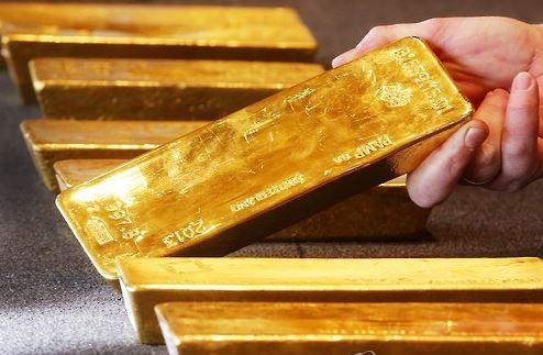 Giá vàng ghi nhận tuần đi lên bất chấp đà giảm hai phiên cuối tuần ảnh 1