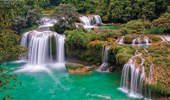 Hiện xung quanh thác Bản Giốc cũng đã có nhiều khách sạn, nhà nghỉ, homestay phục vụ cho du khách lưu trú. Kỳ quan miền biên ải: Thác Bản Giốc cùng làng đá trăm tuổi Khuổi Ky ảnh 10