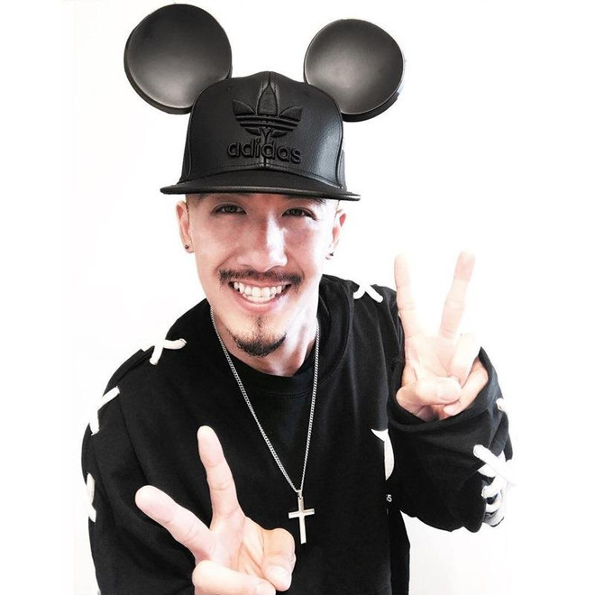 NTK gốc Việt và loạt trang phục không đụng hàng cho dàn sao quốc tế ảnh 2