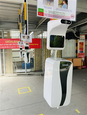 Bình Dương: Doanh nghiệp FDI kiểm tra sức khỏe hàng ngày cho công nhân ảnh 2