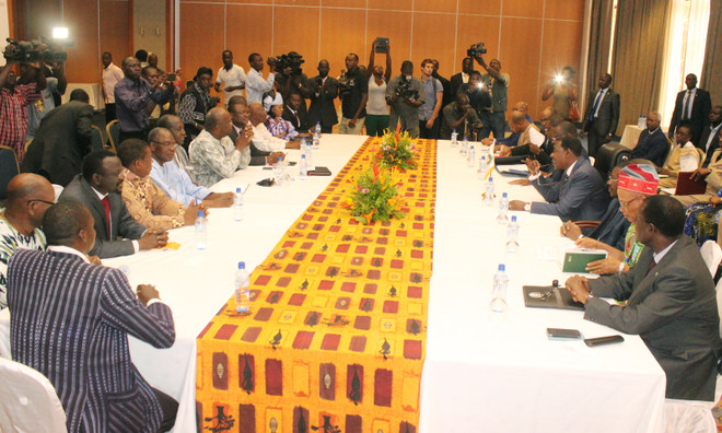 Lực lượng đảo chính Burkina Faso khôi phục chính phủ lâm thời ảnh 1