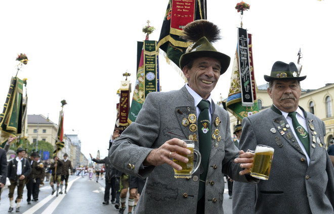 [Photo] Lễ hội bia tháng 10 Oktoberfest lớn nhất thế giới ảnh 2