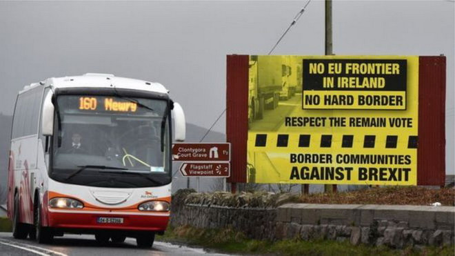 Ireland: Không có đề xuất cho biên giới trên biển với Anh sau Brexit ảnh 1
