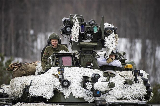 NATO tái khẳng định sẽ không điều máy bay hay quân đội đến Ukraine ảnh 2