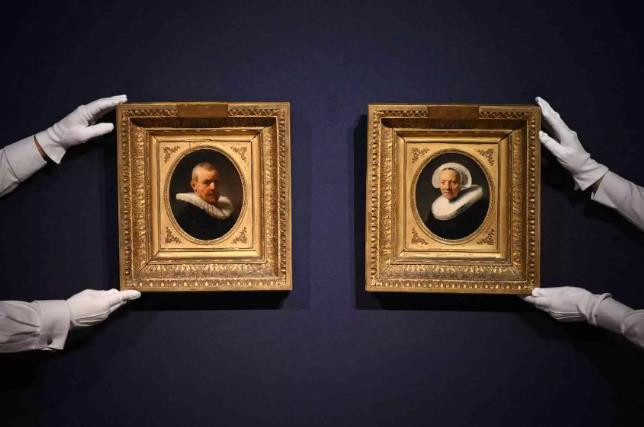 Hai bức chân dung của Rambrandt được bán với giá 14 triệu USD ảnh 1
