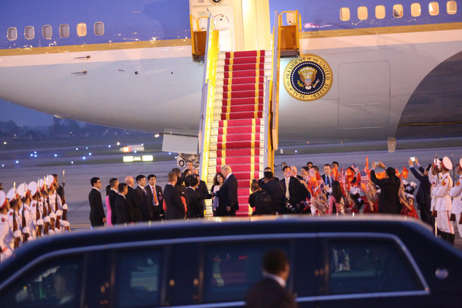 Tổng thống Hoa Kỳ Donald Trump đã có mặt tại Thủ đô Hà Nội ảnh 2
