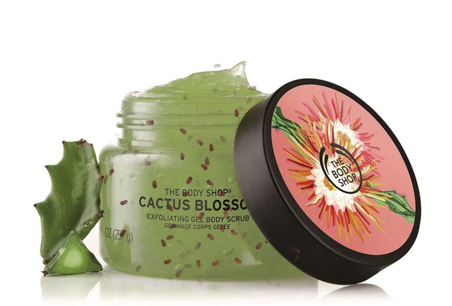 Mỹ nhân Việt bật mí bí quyết để có làn da nâu khỏe khoắn ảnh 10