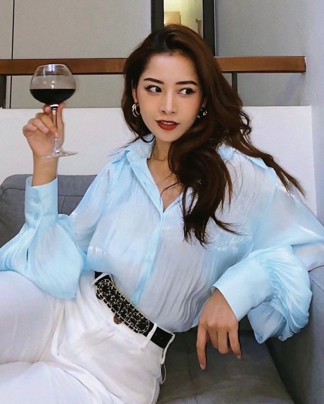 Lên đồ du lịch tại gia vừa sang vừa đẹp như dàn mỹ nhân Việt ảnh 5