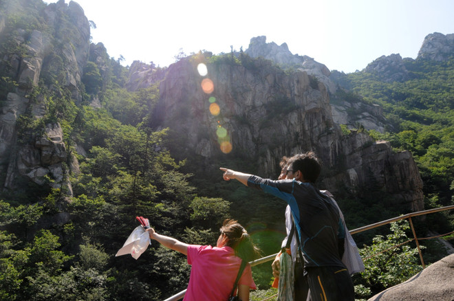 Hàn Quốc muốn đạt tiến triển về phi hạt nhân trước khi bàn về hợp tác ảnh 1