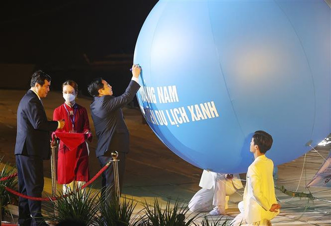 Chủ động, linh hoạt, đẩy mạnh hơn nữa mở cửa thị trường du lịch ảnh 2